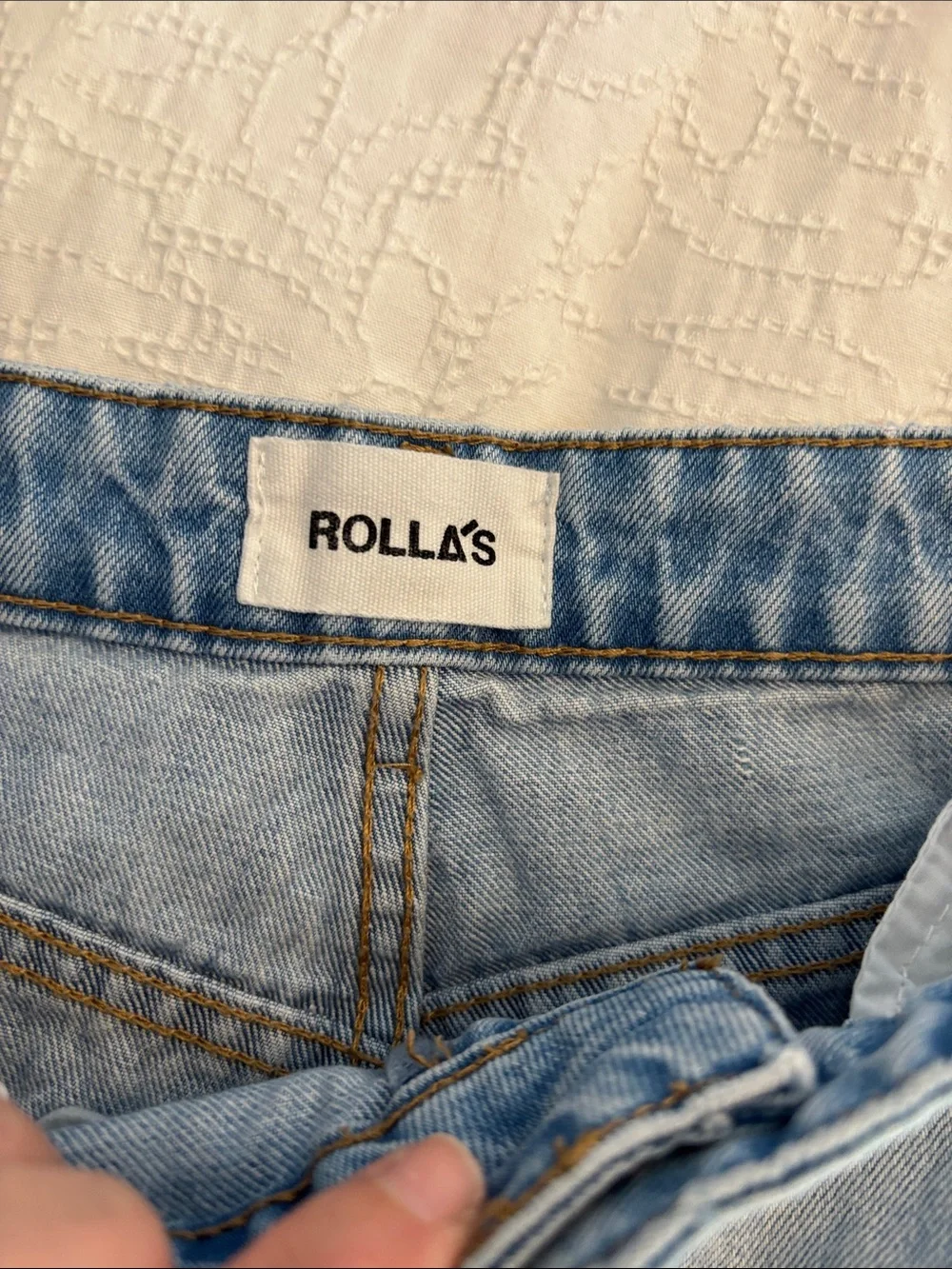 Rolla's
Genie
Super High Rise
80'S Balloon Leg Jeans Light Wash Size 28 - Picture 9 of 15